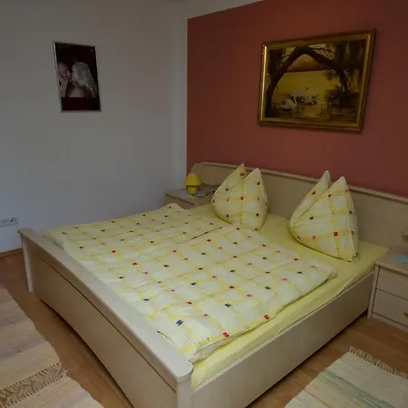 Ferienhaus Rainer Apartment
